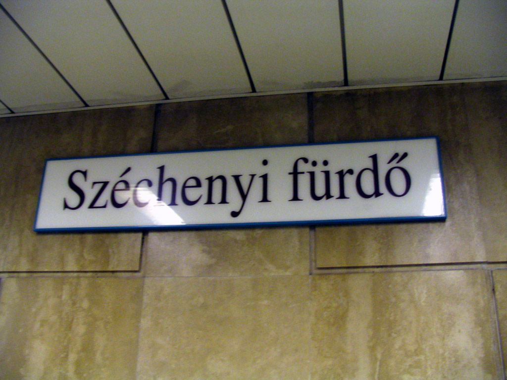 N�zev stanice Sz�chenyi F�rdo