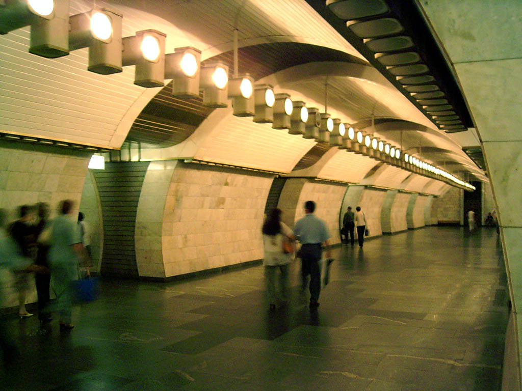 St�edn� lo� stanice Pe�erska