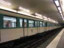 Souprava ve stanici (Gare d'Austerlitz, linka 10, typ soupravy: MF67)