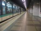 Souprava na konečné (stanice La Défense, linka 1, typ soupravy: MP89)